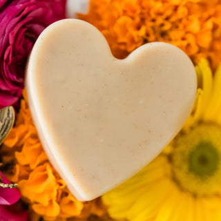 Oatmeal, Milk & Sweet Honey Hydration Heart-shaped Charity Soap Sets